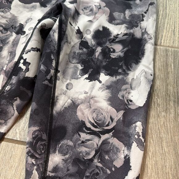 Lululemon Wunder Under Obscured Black Dusty Mauve Crop Leggings Size 4 - Picture 8 of 13